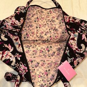 Vera Bradley large Overnight Travel tote